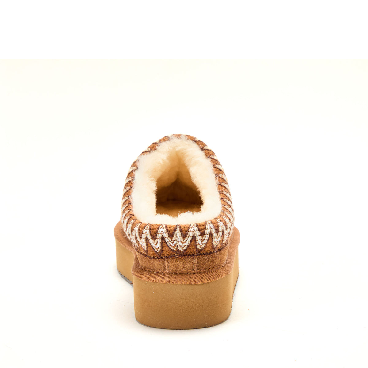 Women's Fireside by Dearfoams Queenstown Genuine Shearling Clog With Taping - US 3287