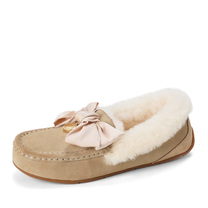 Women's Mel Dream Bow Genuine Shearling Moccasin - US 2919