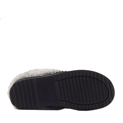 Women's Nyla Felted And Plaid Moc Toe Clog - US 3523